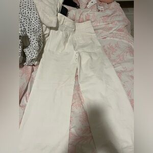 ZARA high wasted white jeans